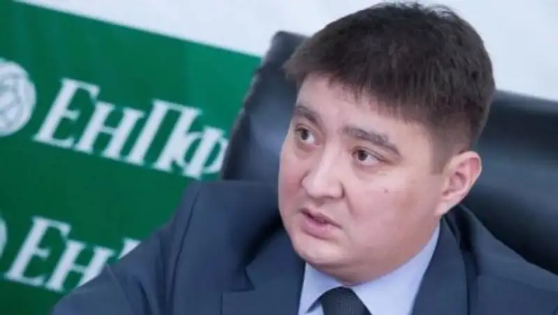 Экс-главе ЕНПФ Руслану Ерденаеву продлили арест