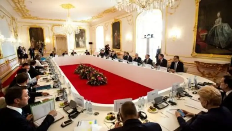 Ангела Меркель: ЕС в критической ситуации