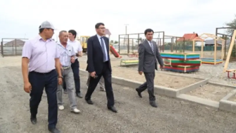 Аким Талдыкоргана проинспектировал главные стройки города 