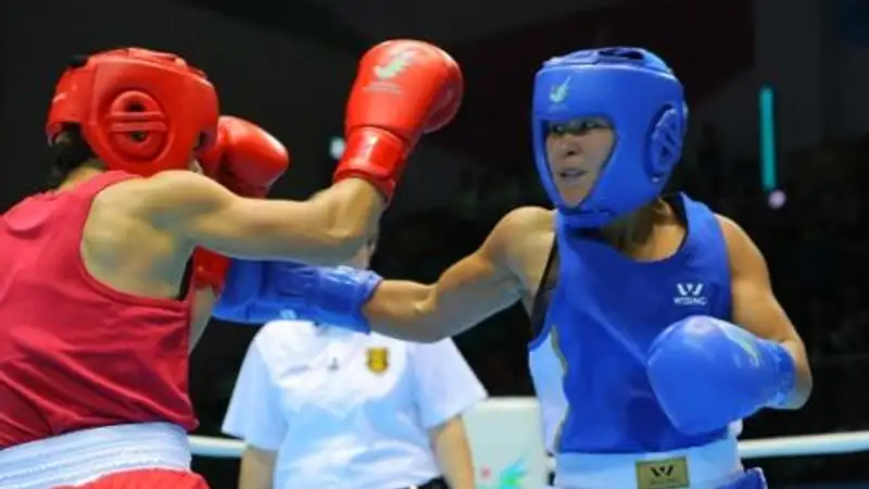 Казахстанские боксерши завоевали две медали на Азиаде