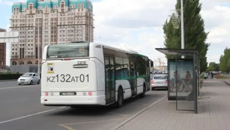 Жестко контролировать обслуживание в автобусах Астаны обещал Исекешев