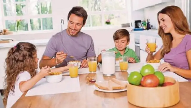 Казахстанские семьи все больше денег тратят на еду