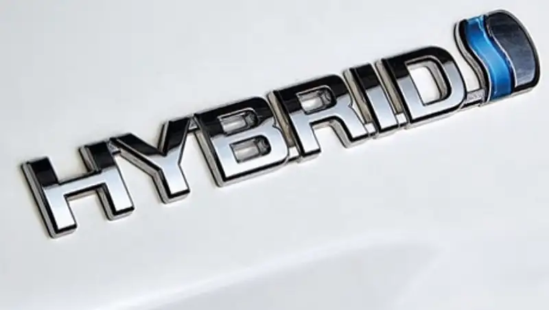 Казахстанцы стали покупать меньше «зелёных» авто