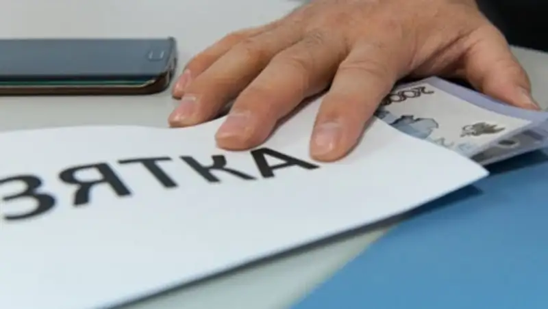 Адвоката подозревают в подстрекательстве к даче взятки