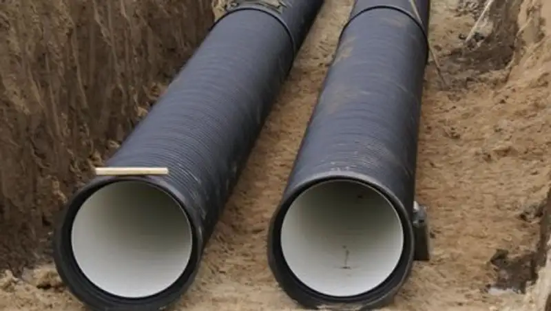 В Алматинской области двое рабочих погибли в траншее для прокладки канализации