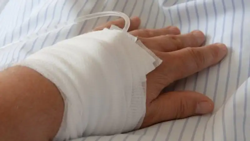 В Шымкенте Mercedes сбил несовершеннолетнего