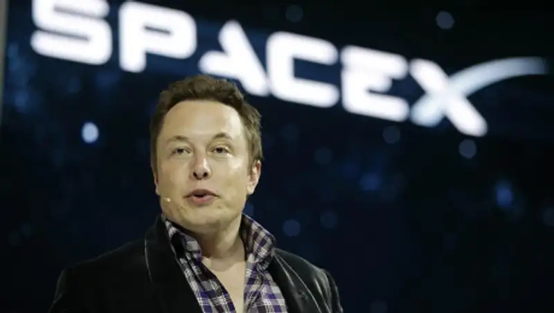 Илон Маск потерял три спутника в космосе