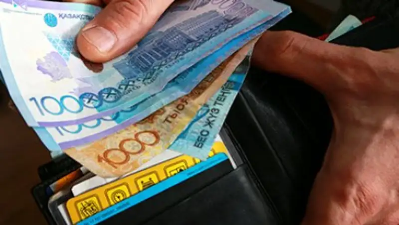 В ВКО за получение взяток задержали сотрудников департамента государственных доходов