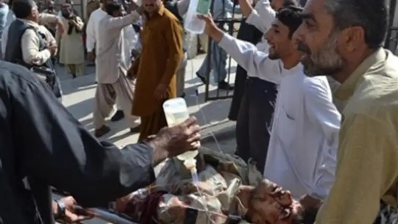 В Пакистане произошел взрыв у торгового центра - один человек погиб, 15 пострадали