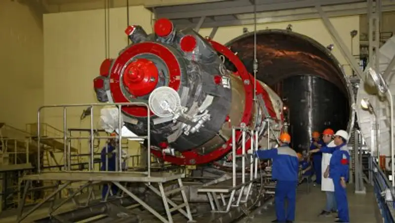 На Байконуре завершились испытания на герметичность корабля "Союз МС-02"