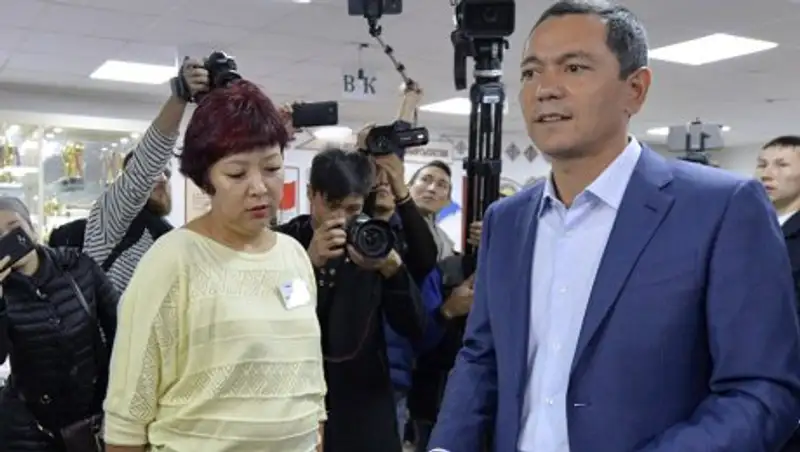 Омурбек Бабанов уходит из политики