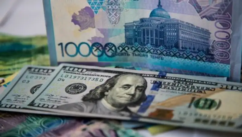 Тенге незначительно укрепился - итоги торгов