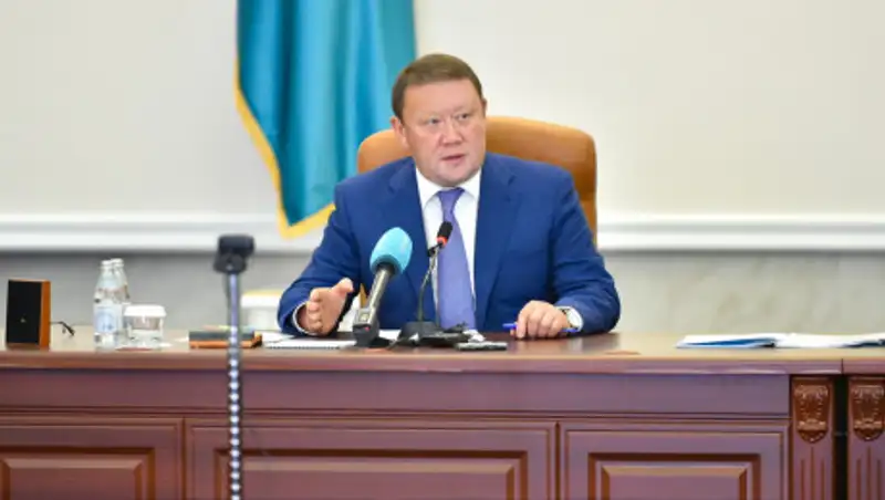 Анонимно сообщать о "зарплате в конвертах" призвал аким СКО