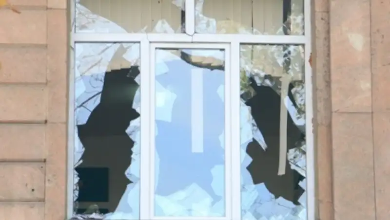 Троим учителям НВП алматинского колледжа, где взорвалась граната, предъявлены обвинения