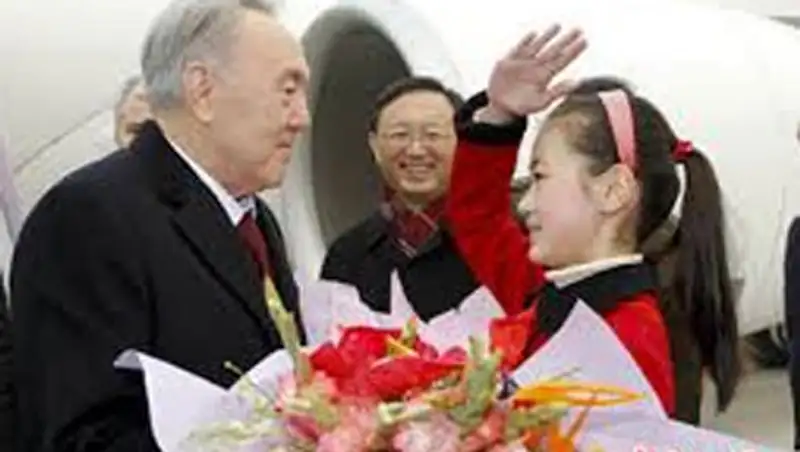 Порядка 15 документов планируется подписать в рамках госвизита Н.Назарбаева в КНР