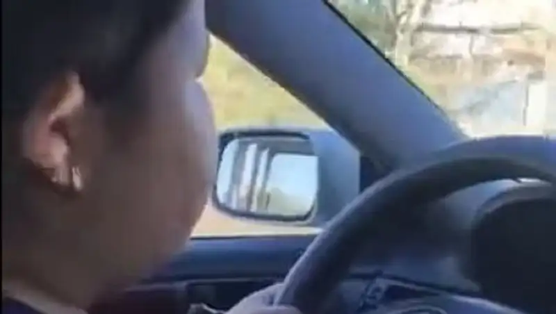 В ВКО оштрафовали родителей 10-летней девочки-водителя