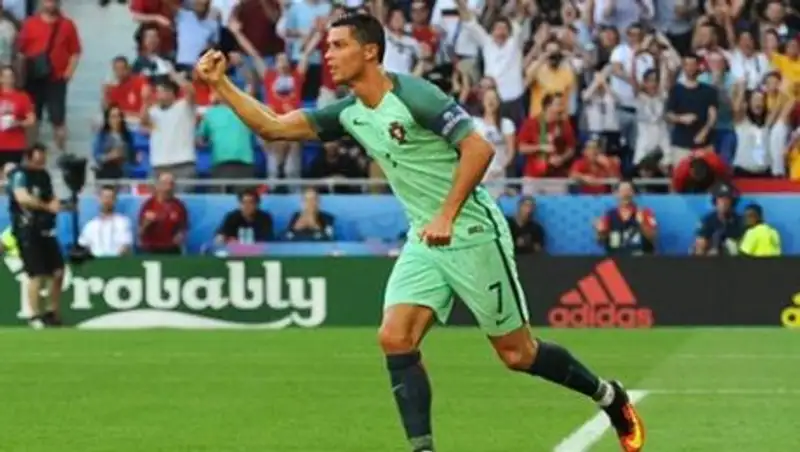 Марадона: Португалия слишком сильно зависит от Роналду