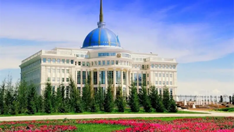 Госслужащие РК принесли торжественную клятву народу и Президенту Казахстана