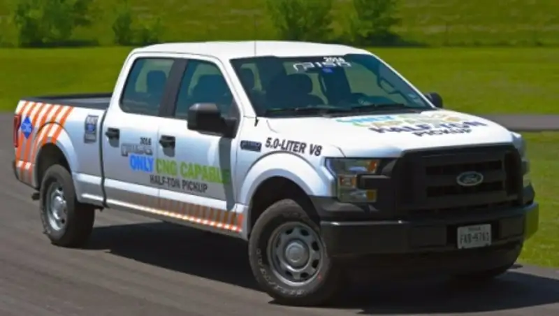 Ford перевел новый пикап F-150 на газ