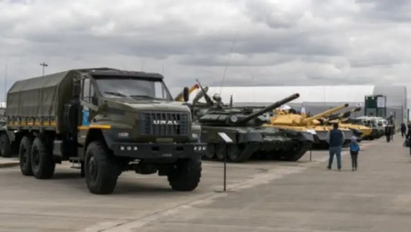 Назарбаев подписал закон о создании фонда развития оборонно-промышленного комплекса