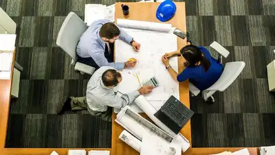 Стресс на работе может передаваться от начальника к подчиненным, фото - Новости Zakon.kz от 04.11.2022 12:10