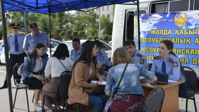 "Приемные на дороге". Более 8000 обращений в полицию поступило в первый день