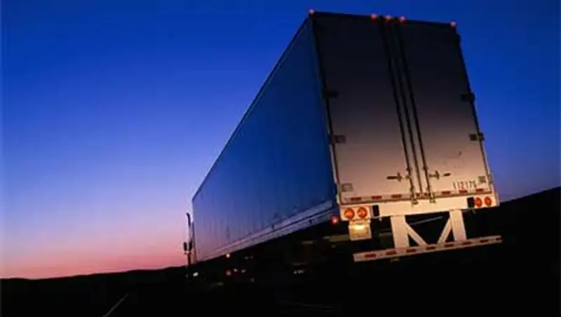 В Казахстане на 20% возросла выдача спецразрешений на провоз тяжелых грузов