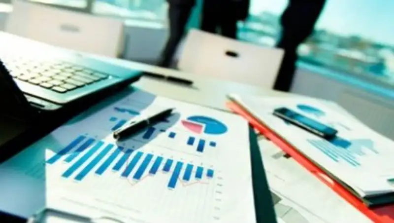 В Казахстане предложили увольнять чиновников за провал госпрограмм