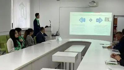 Студенты ЗКО встретились с юристами республиканского штаба, фото - Новости Zakon.kz от 04.11.2022 11:33