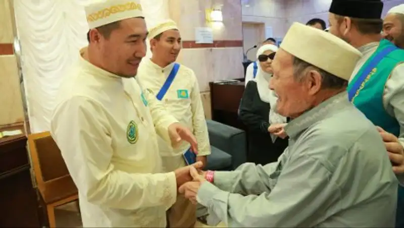 Казахстанских паломников проверяют накануне хаджа