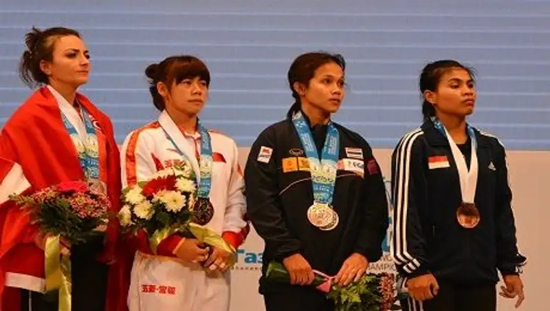 ЧМ-2014 по тяжелой атлетике: "Баранка" от Елисеевой