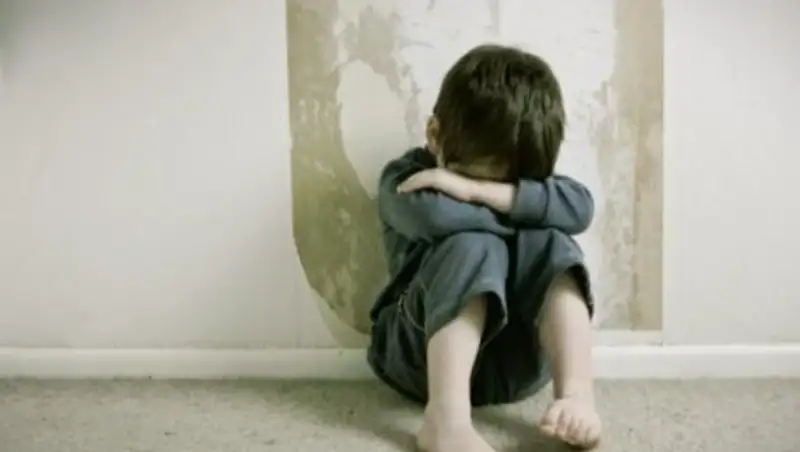 «Три года насиловал»: Мать пострадавшего подростка не согласна с приговором