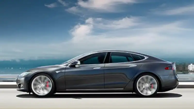 Илон Маск добавит мощности электрокарам Model S и X