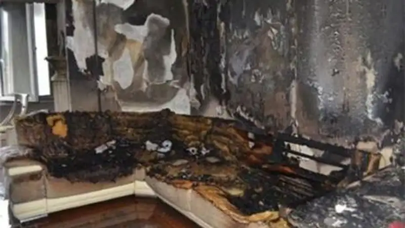 В Усть-Каменогорске воры, обчистив квартиру, подожгли ее