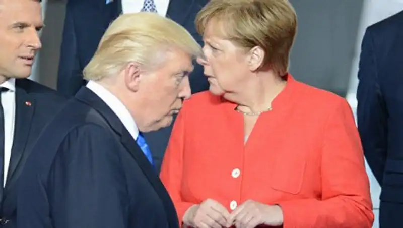 Трамп покинул саммит G7 до его окончания