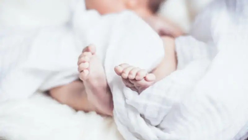 Столичные спасатели помогли женщине родить