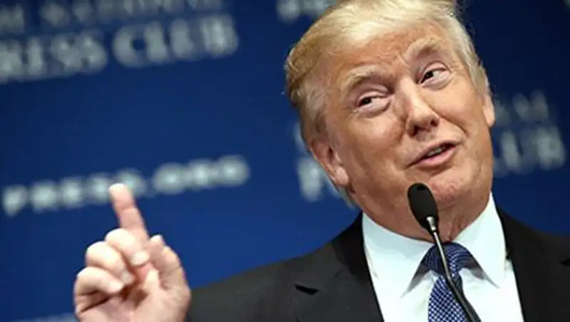 Миллиардер Дональд Трамп назвал Обаму безумцем