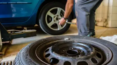 "Поменял колеса - спроси чек": налоговики обратились к алматинцам, фото - Новости Zakon.kz от 18.11.2022 09:56