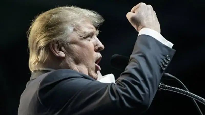 Трамп запустил сайт "10 легендарных обманов Клинтон"