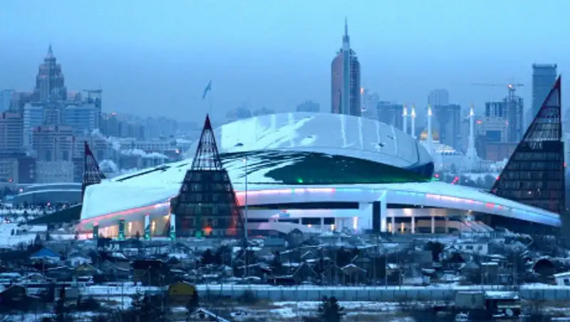 Кадровые перестановки, бракованные учебники и LED-экран для коррупционера – итоги недели