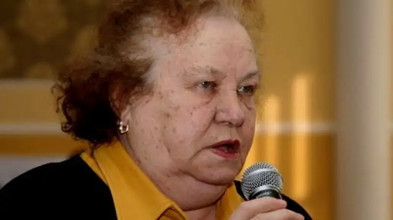 Лидер "Поколения" Ирина Савостина: жалоб на отца Сафрония митрополиту не передавала