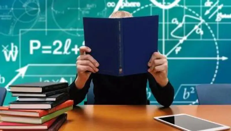 Зарплату преподавателей госвузов повысят в Казахстане