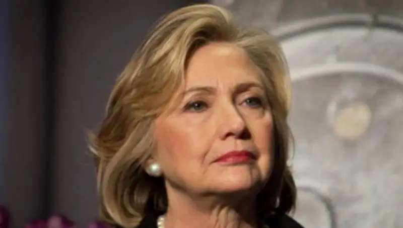 Обама поддержал кандидатуру Клинтон в борьбе за пост президента США