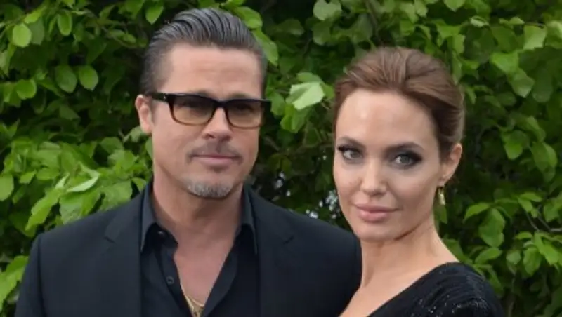 Брэд Питт и Анджелина Джоли начали распродавать совместно нажитое
