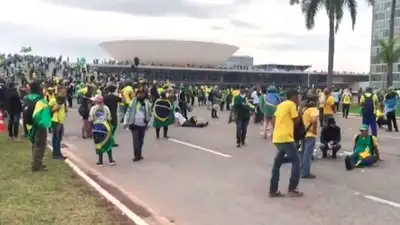 Беспорядки в Бразилии: 30 участников арестованы, еще 150 человек задержаны, фото - Новости Zakon.kz от 09.01.2023 05:02