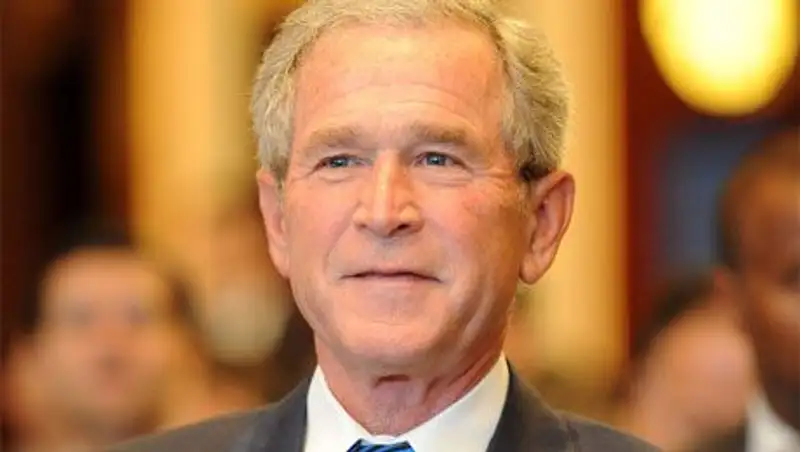 Экс-президент США Джордж Буш-младший устраивает выставку своих картин