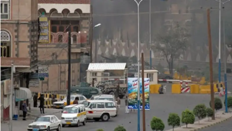 У резиденции посла Ирана в Йемене взорван автомобиль