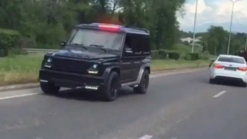 Участники свадебного кортежа поплатятся за грубое нарушение ПДД