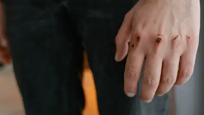 В Актау на мероприятии в память о музыканте Darkhan Juzz подростки устроили драку , фото - Новости Zakon.kz от 07.03.2023 10:22