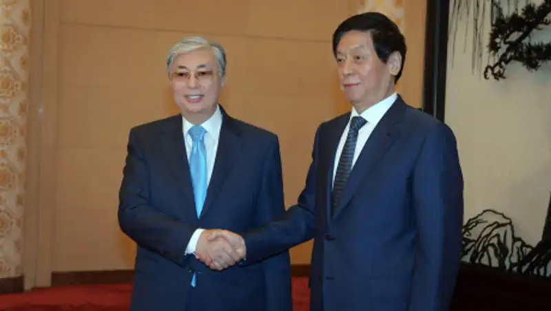 Ли Чжаньшу: Казахстанско-китайские отношения вступили в новый исторический период